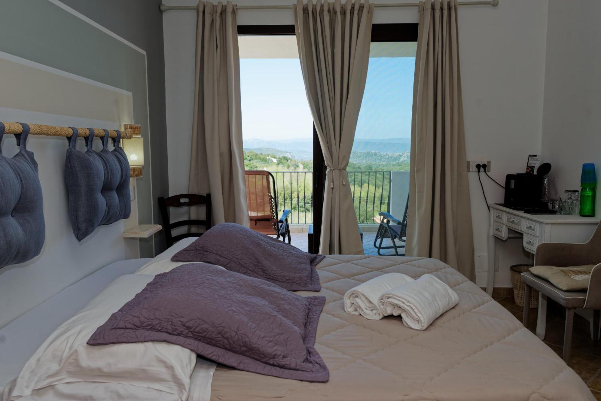 B&B Tiscali Dorgali Exterior photo