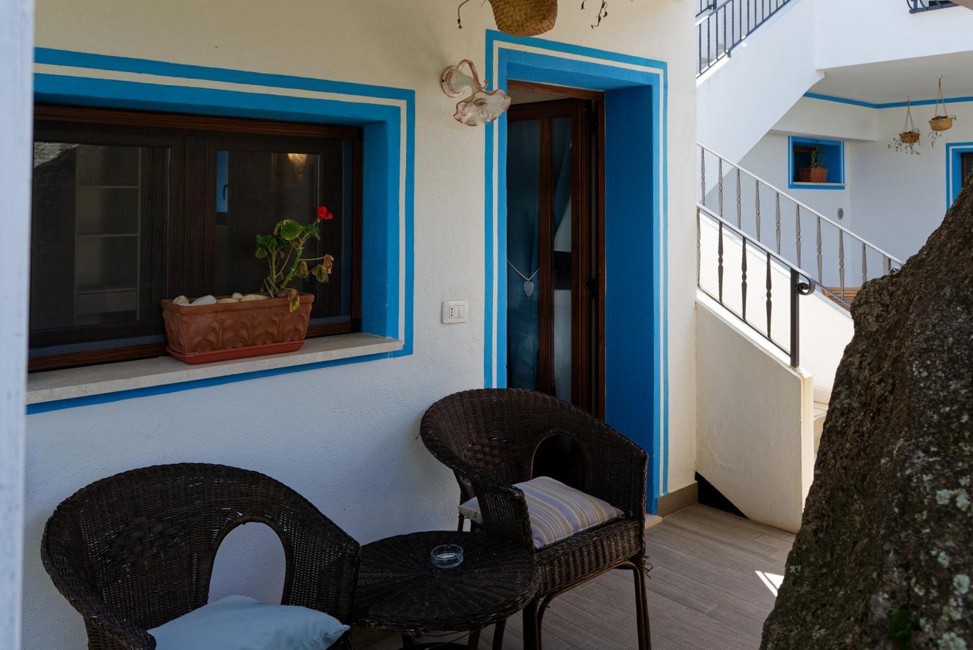 B&B Tiscali Dorgali Exterior photo
