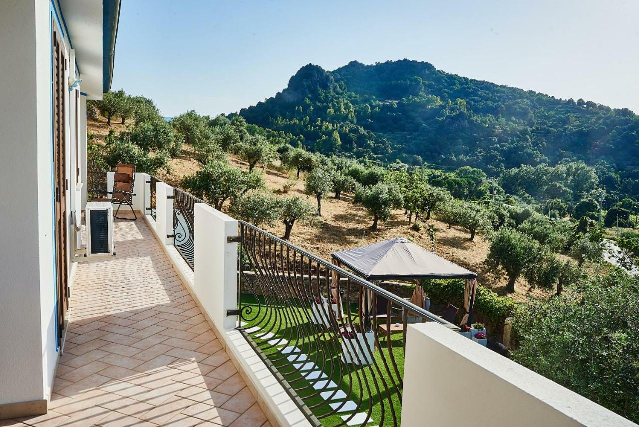 B&B Tiscali Dorgali Exterior photo